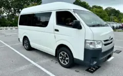Toyota Hiace 2.5t 11seater
